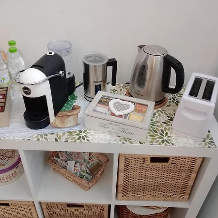 Antonella Home B&B Μπάρι Εξωτερικό φωτογραφία